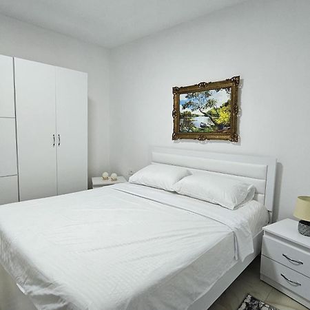 Guesthouse Albi Берат Экстерьер фото