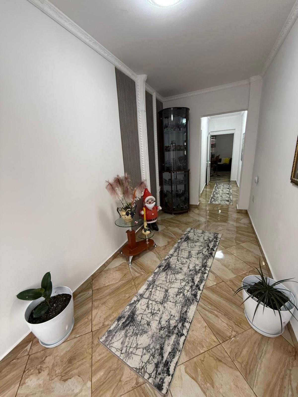 Guesthouse Albi Берат Экстерьер фото